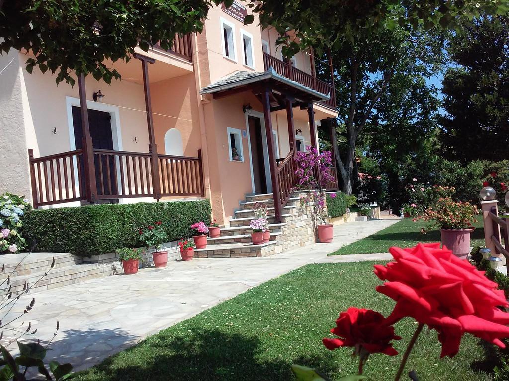 Hotel Alkmini Áyios Dhimítrios Exteriér fotografie