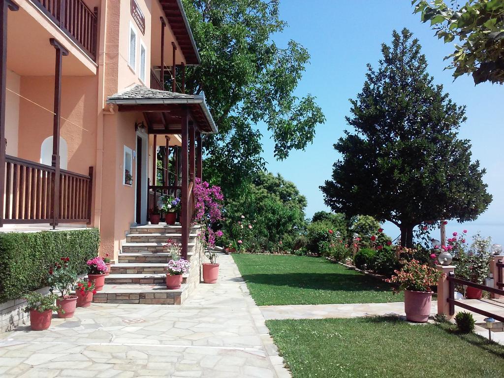 Hotel Alkmini Áyios Dhimítrios Exteriér fotografie